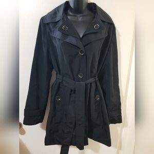 Tower By London Fog Black Belted Trench Coat. Lined. Sz M